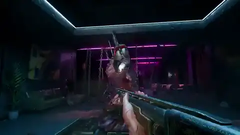 In-game Labyrinth footage of what the Discord is playing